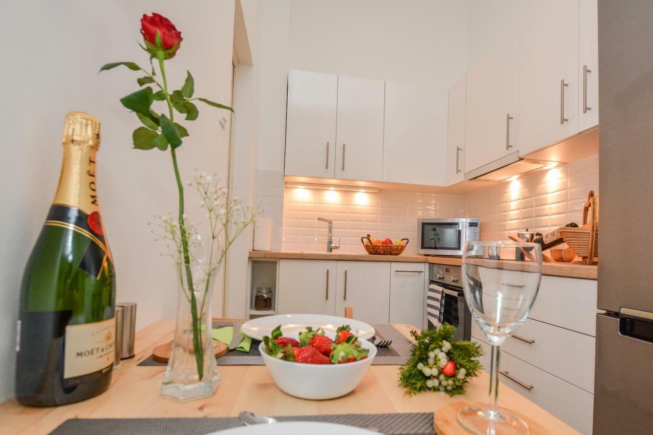 Timeless Apartment With Free Private Parking Βουδαπέστη Εξωτερικό φωτογραφία