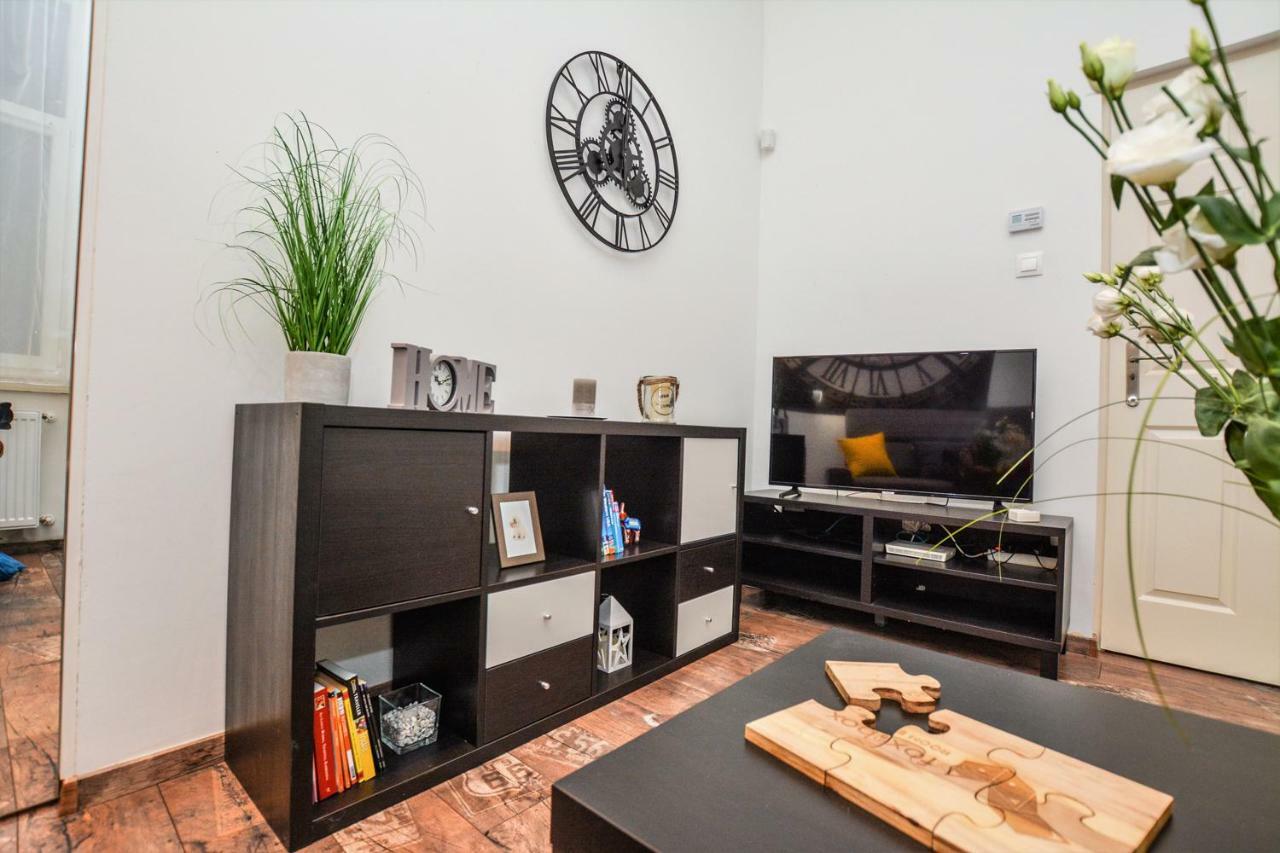 Timeless Apartment With Free Private Parking Βουδαπέστη Εξωτερικό φωτογραφία